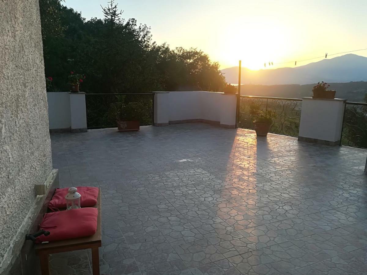 Casa Vacanze Alfano 아셰아 외부 사진